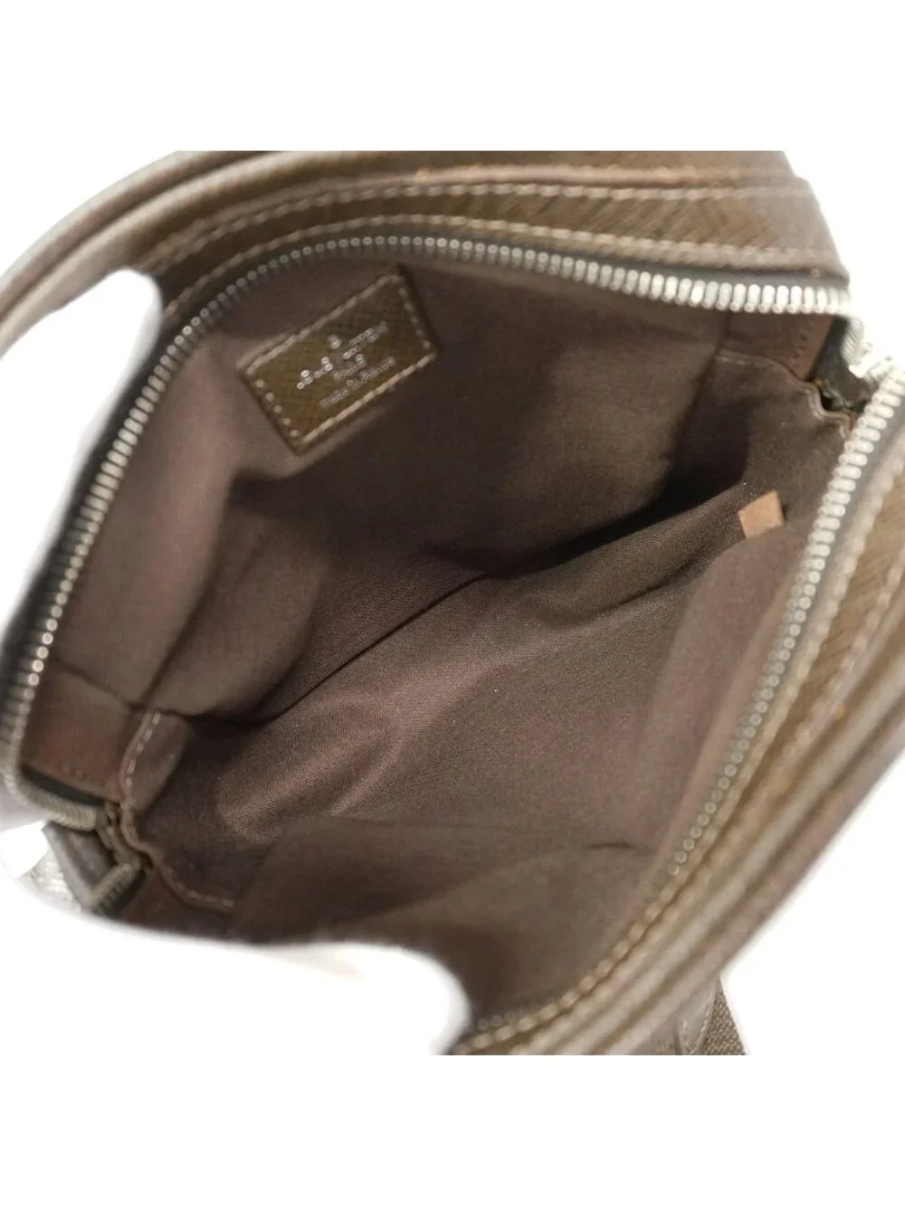 Louis Vuitton Shoulder Bag Taiga Dimitri Grizzly